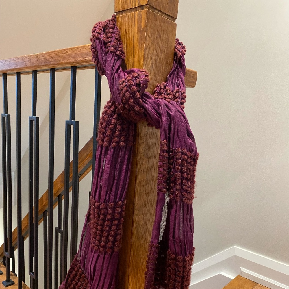 Maroon scarf/shawl